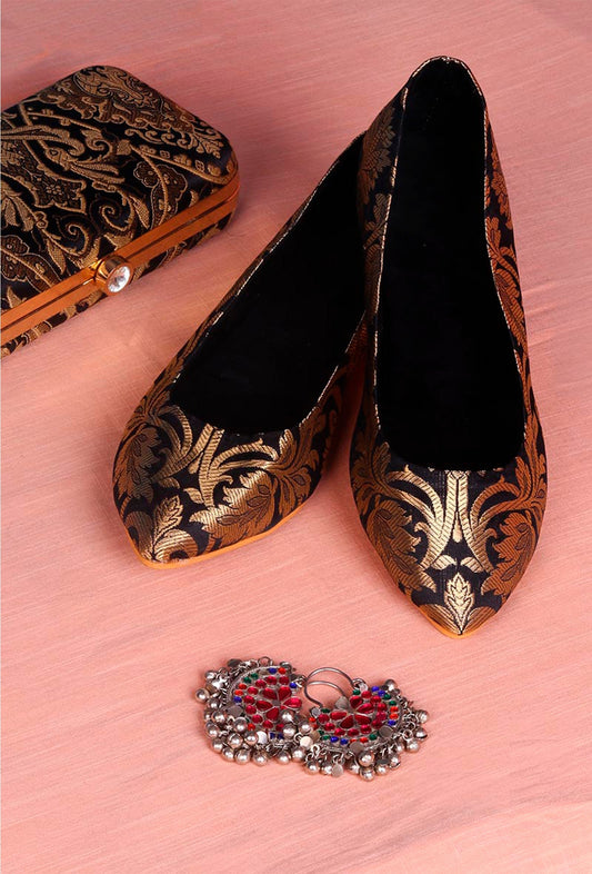 Black Pointed Toe Brocade Ballerina Flats サイズ EU37