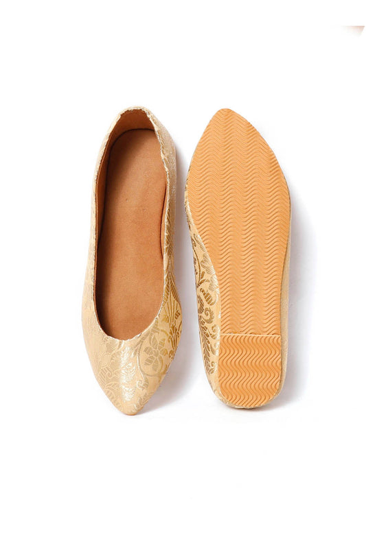 Beige Pointed Toe Brocade Ballerina Flats サイズ EU38