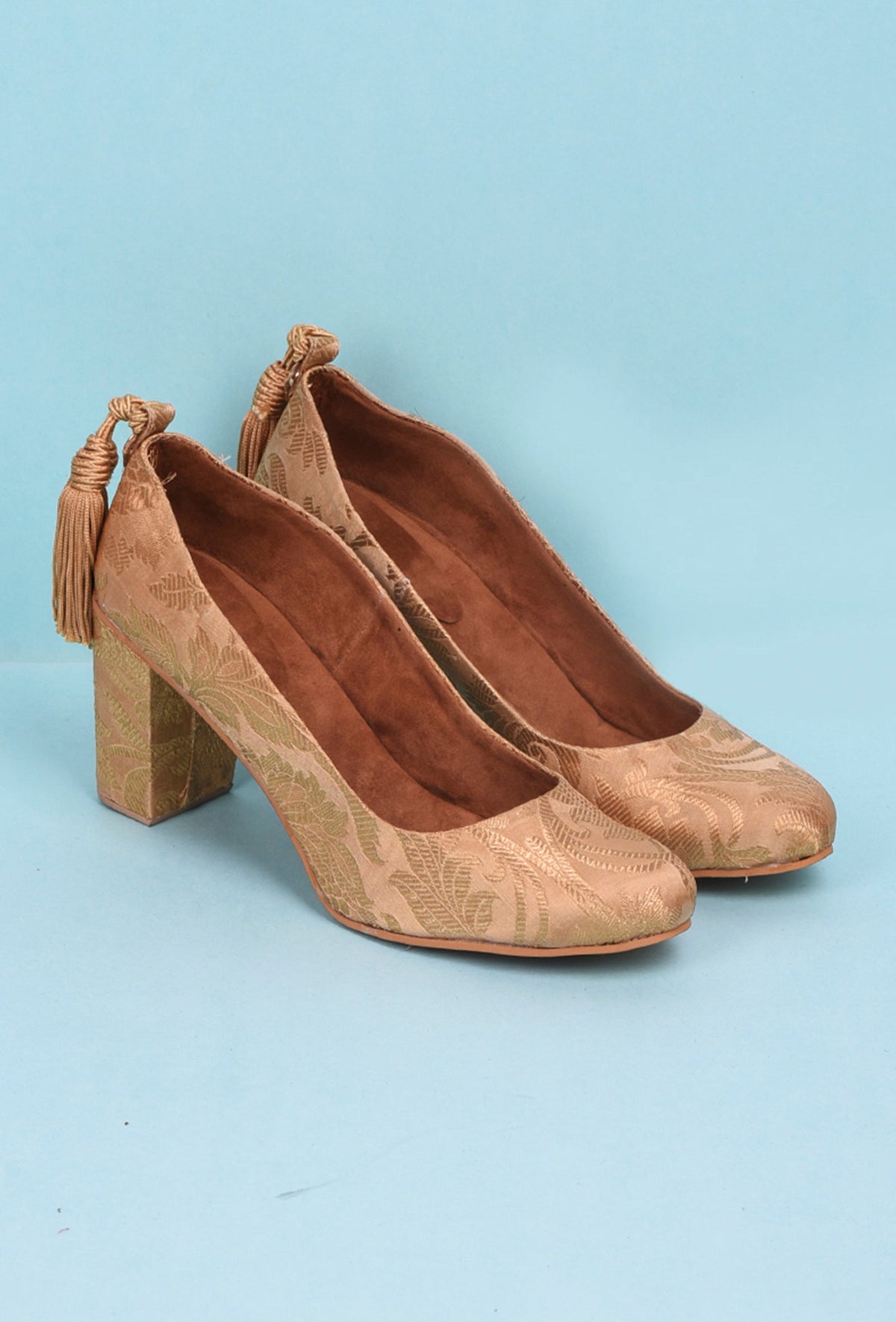 Beige Brocade Block Heel サイズ EU40