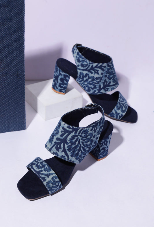 Indigo Leaf Block Print Cotton Strappy Block Heels in Suede サイズ EU38