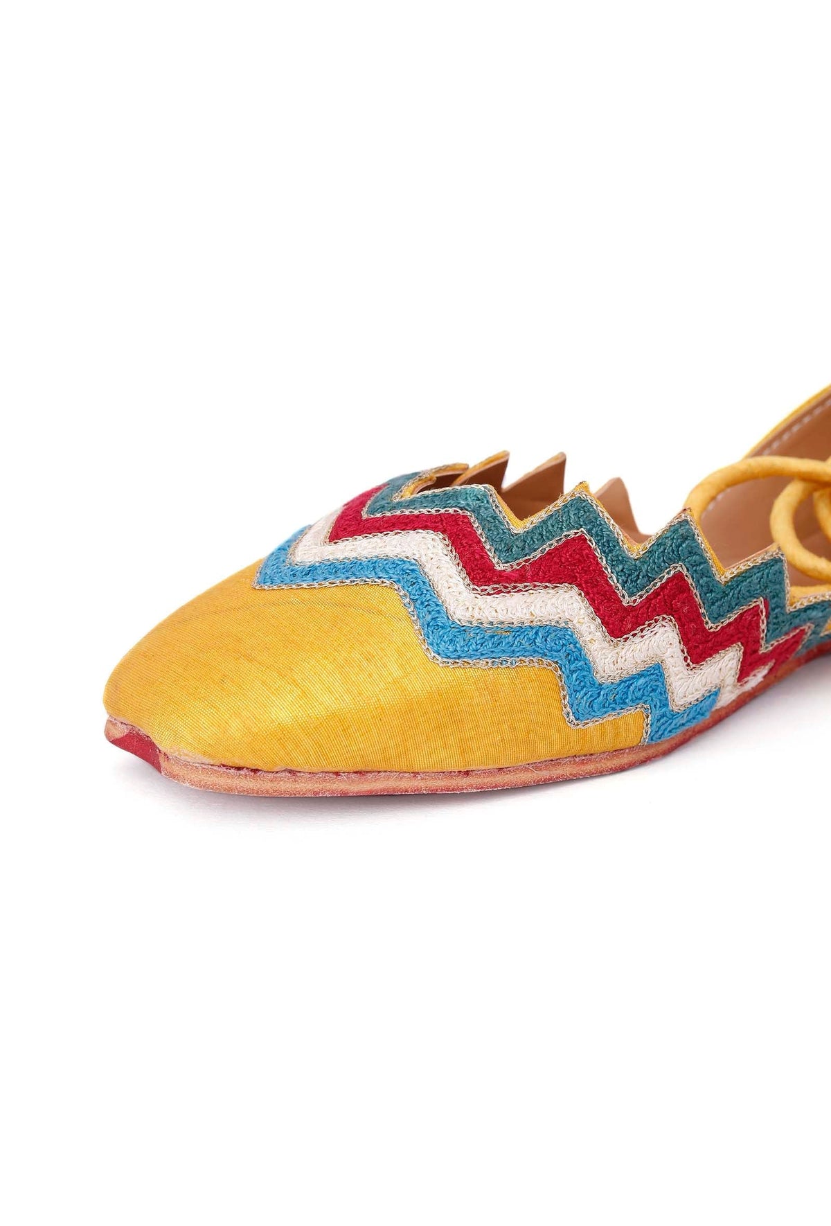 Umang Resham Embroidered Juttis for Women サイズ EU38