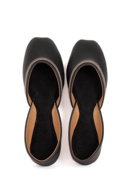 Black Chandini Braided Juttis サイズ EU38
