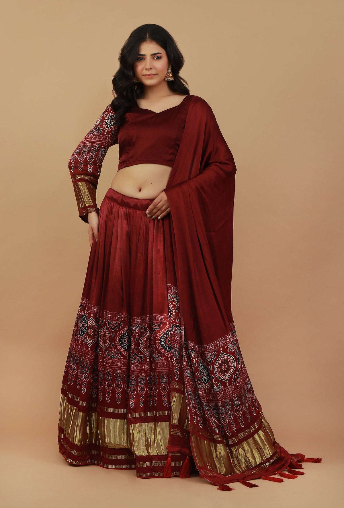 Set of 3: Ajrakh Printed Red Lehenga Set サイズ XXL