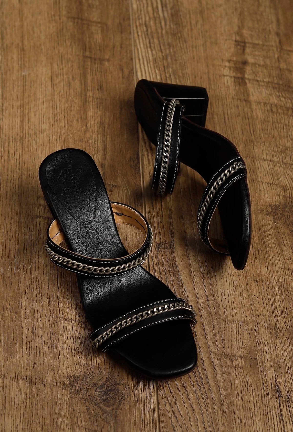 Charcoal Black Chain Cruelty-Free Leather Stealtoes サイズ EU38
