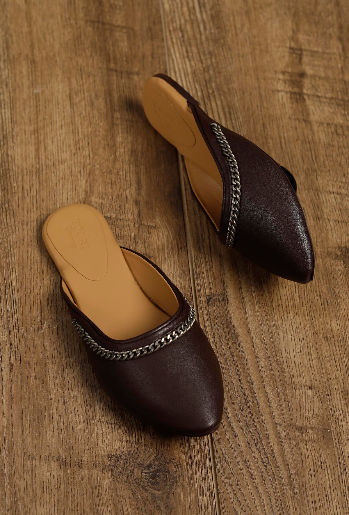 Wood Brown Chain Cruelty-Free Leather Mules サイズ EU41
