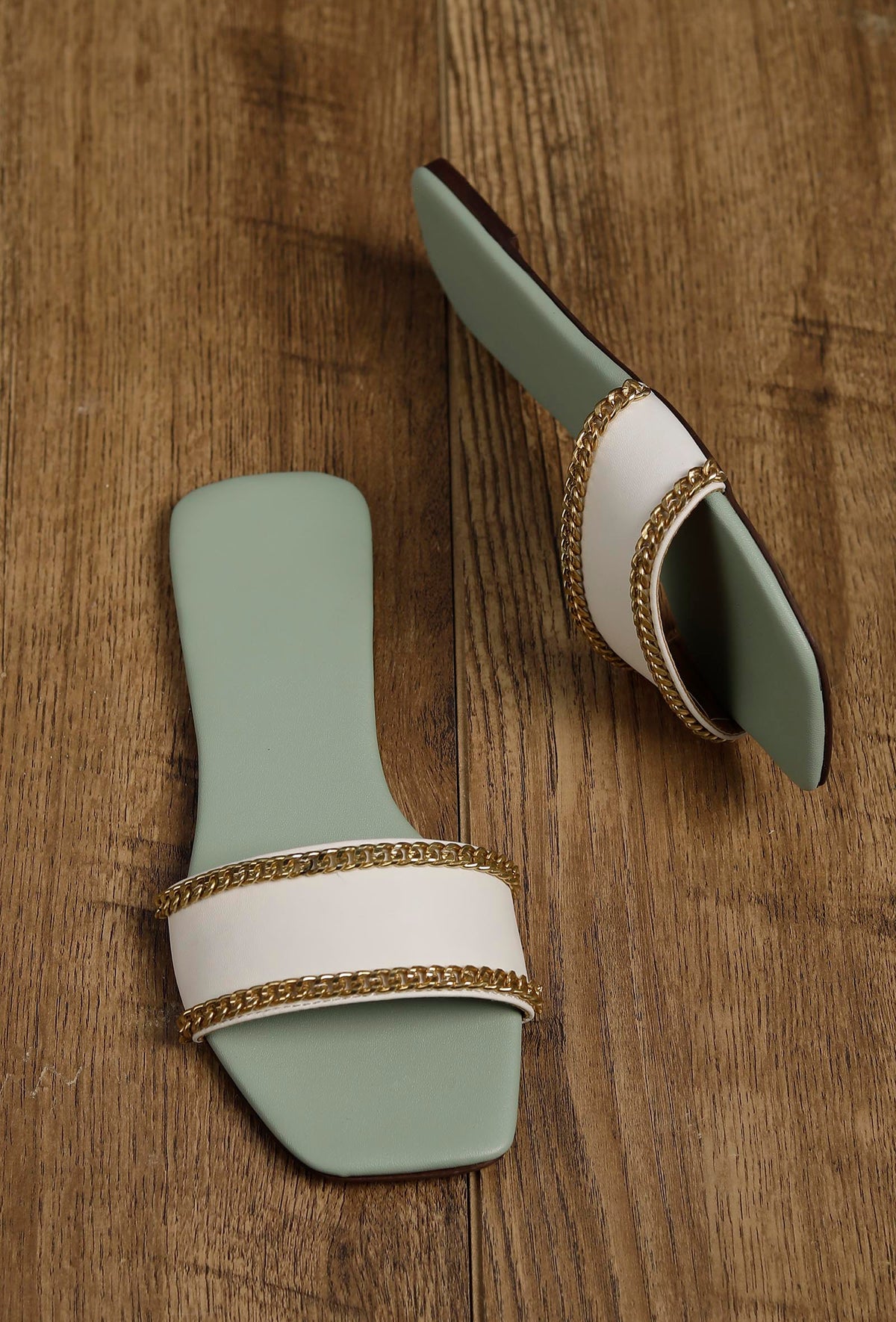 Sky Blue Cruelty-Free Leather Flats サイズ EU41
