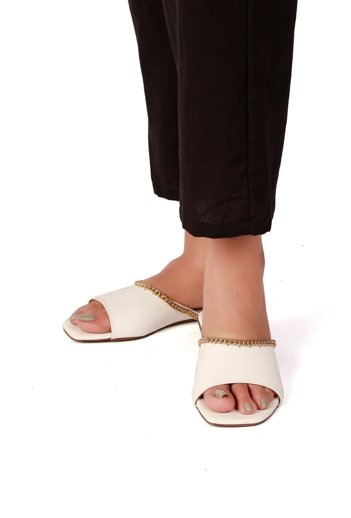 Irish White Gold Chain Cruelty-Free Leather Flats サイズ EU42