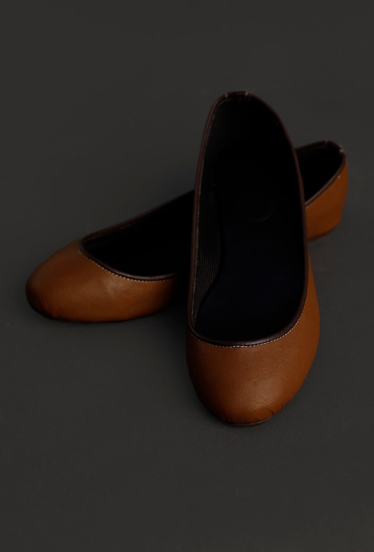 Brown Cruelty Free Leather Flat Ballerinas サイズ EU41