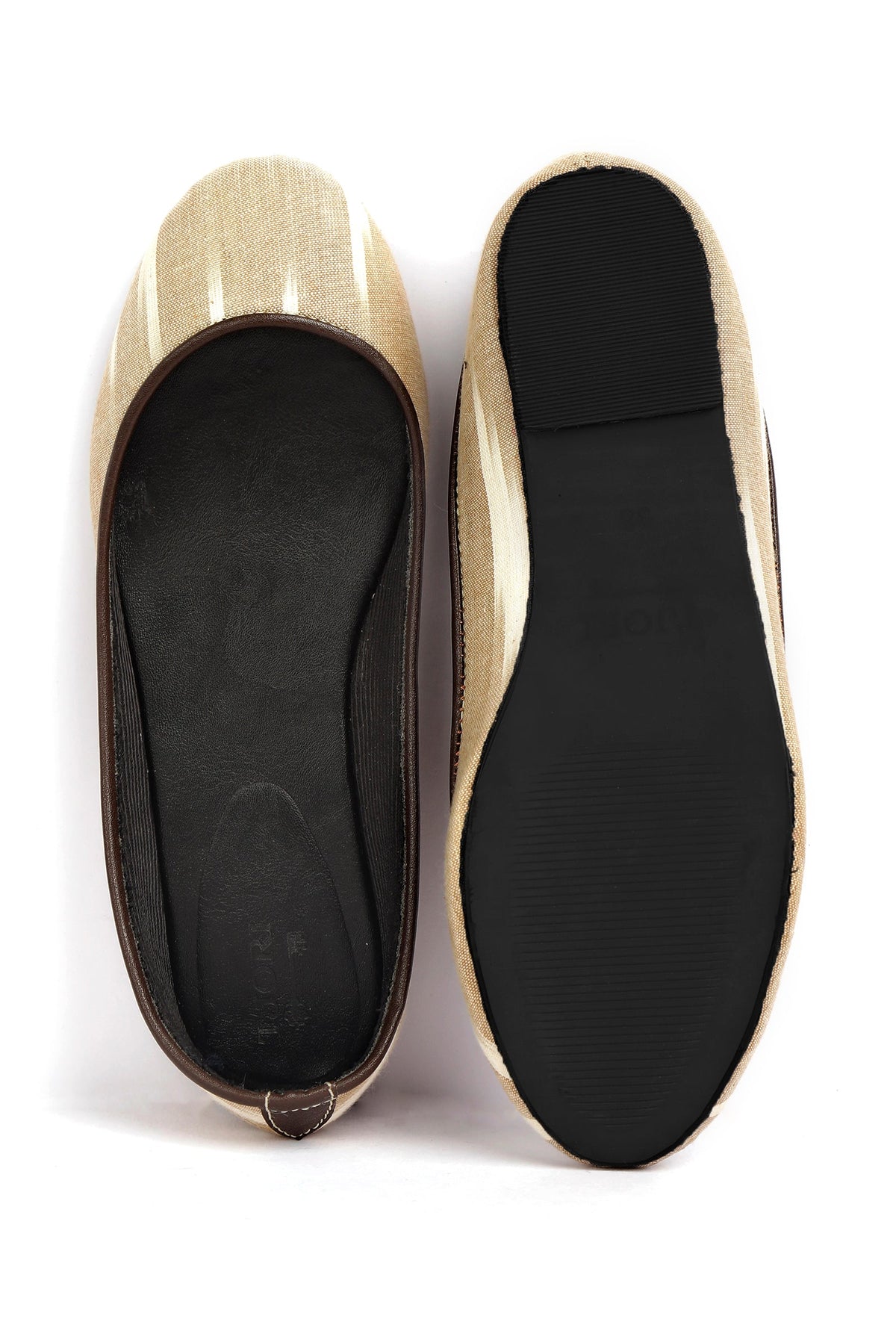 White and Beige Ikat Cruelty Free Leather Flat Ballerinas サイズ EU40
