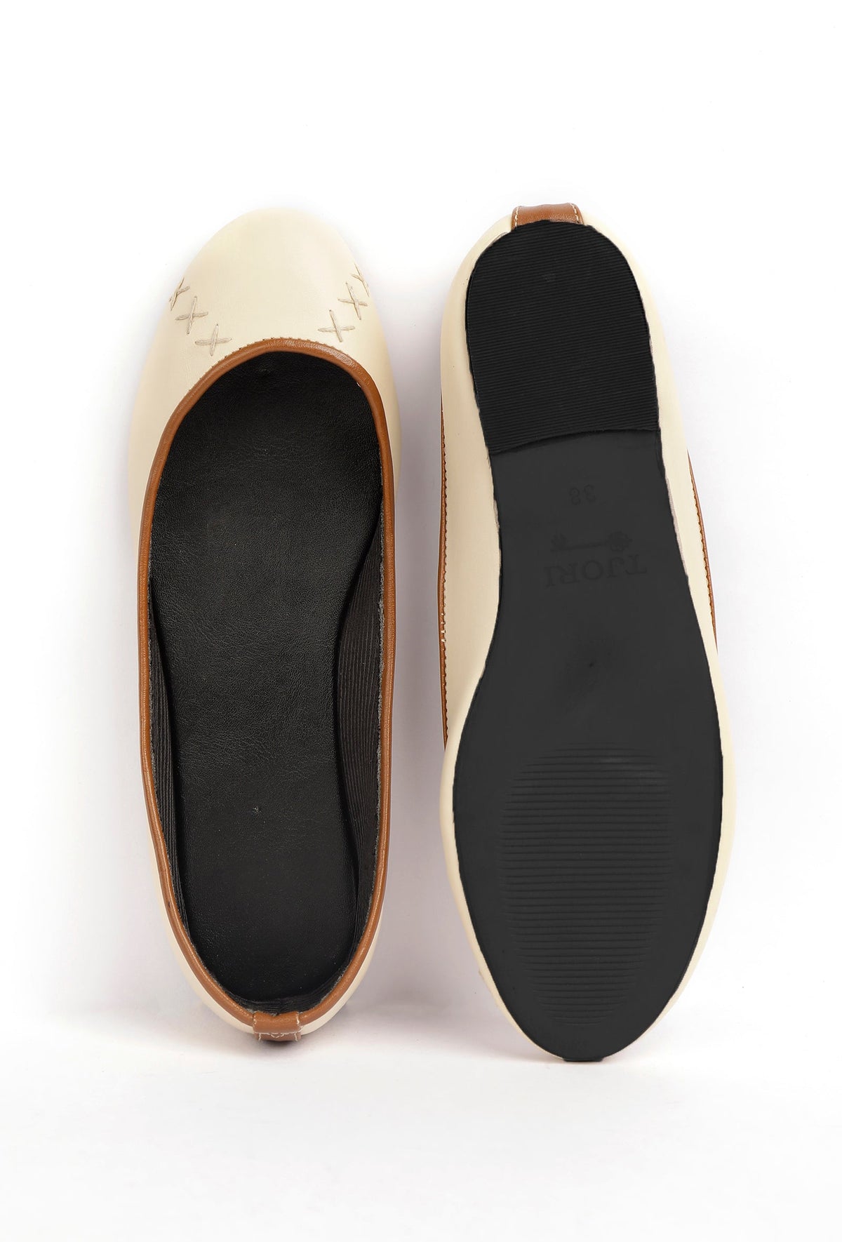 Cream White Cruelty Free Leather Flat Ballerinas サイズ EU42