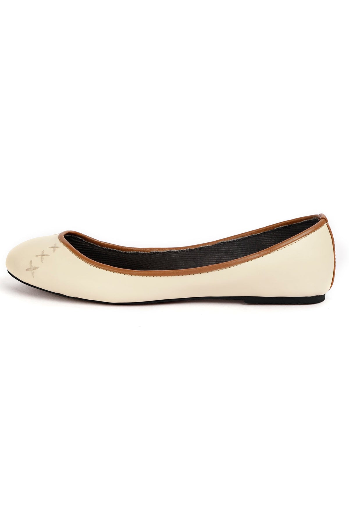 Cream White Cruelty Free Leather Flat Ballerinas サイズ EU36