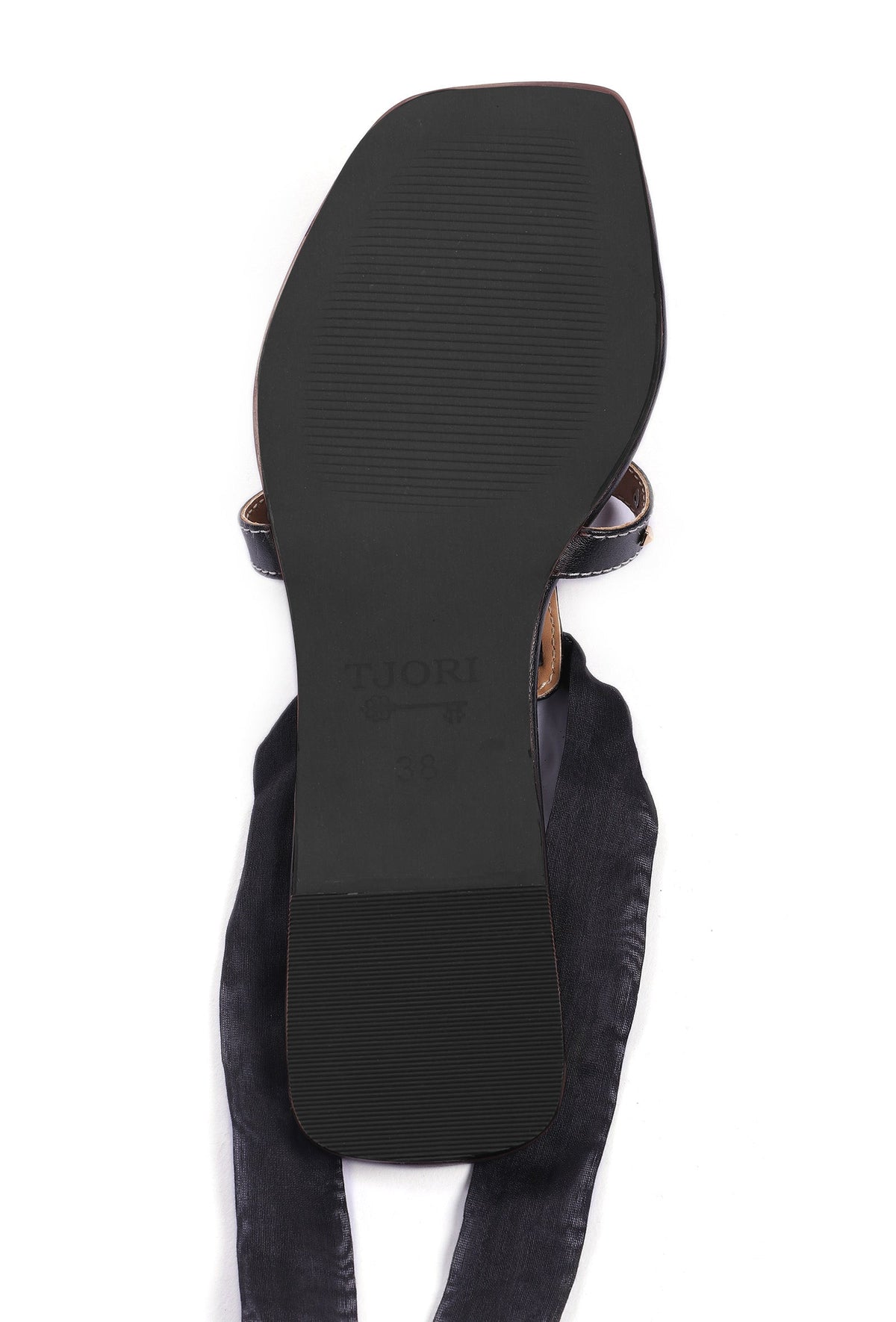Onyx Black Braided Tie Up Flats サイズ EU38