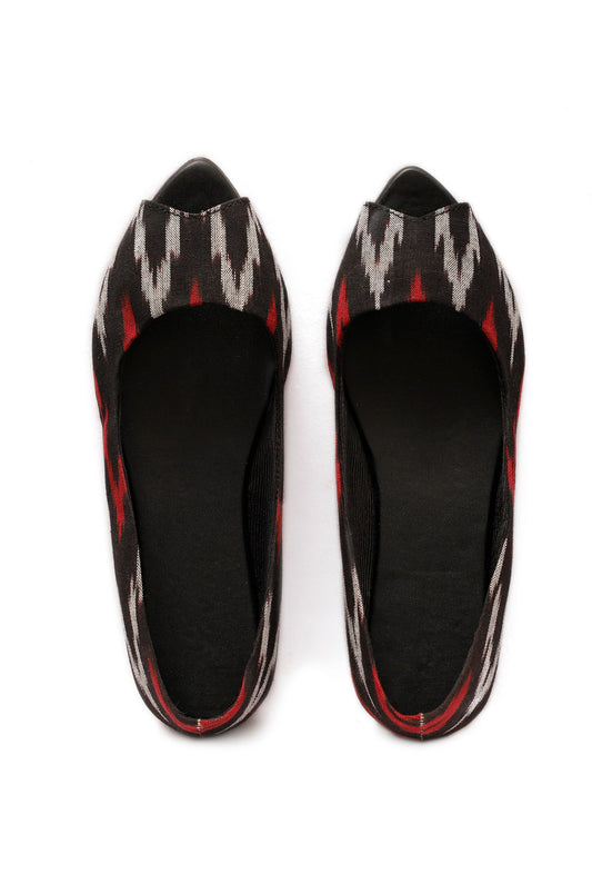 Black Ikkat Cruelty Free Leather Flat Ballerinas サイズ EU38