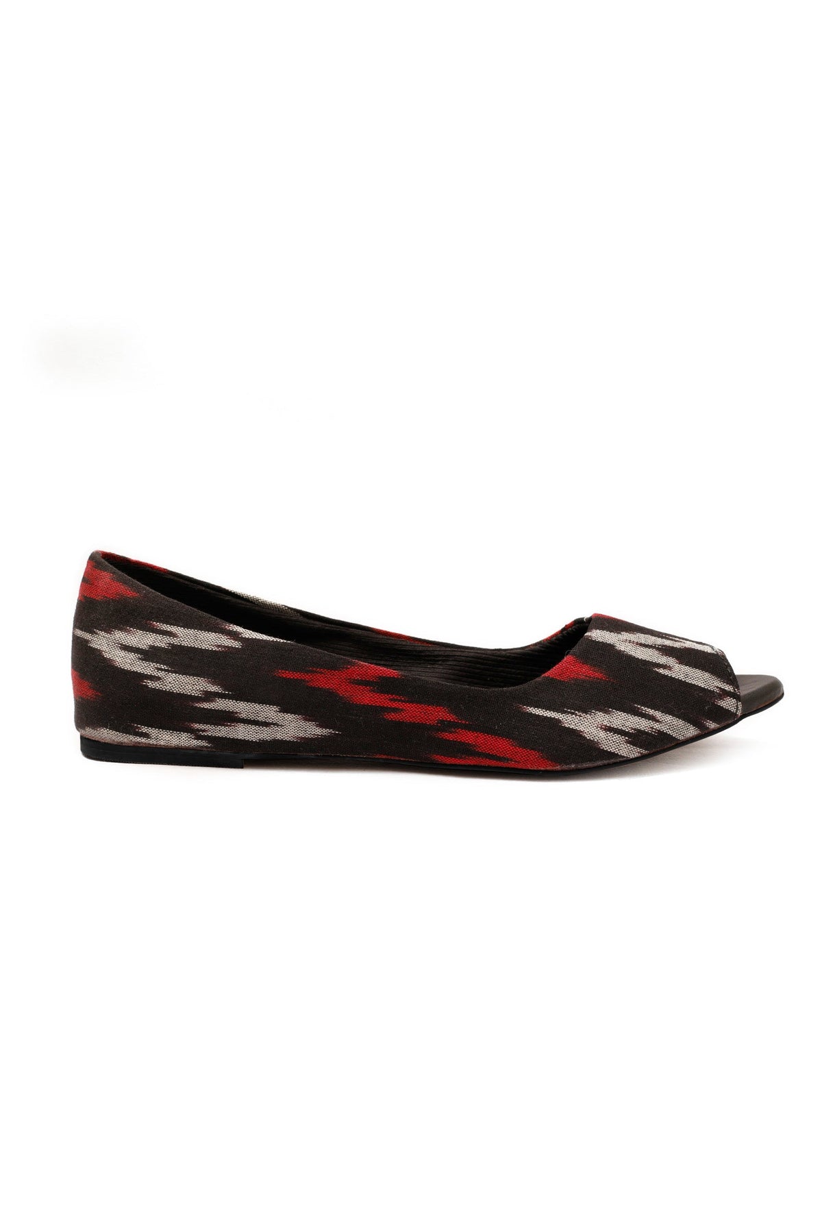 Black Ikkat Cruelty Free Leather Flat Ballerinas サイズ EU38