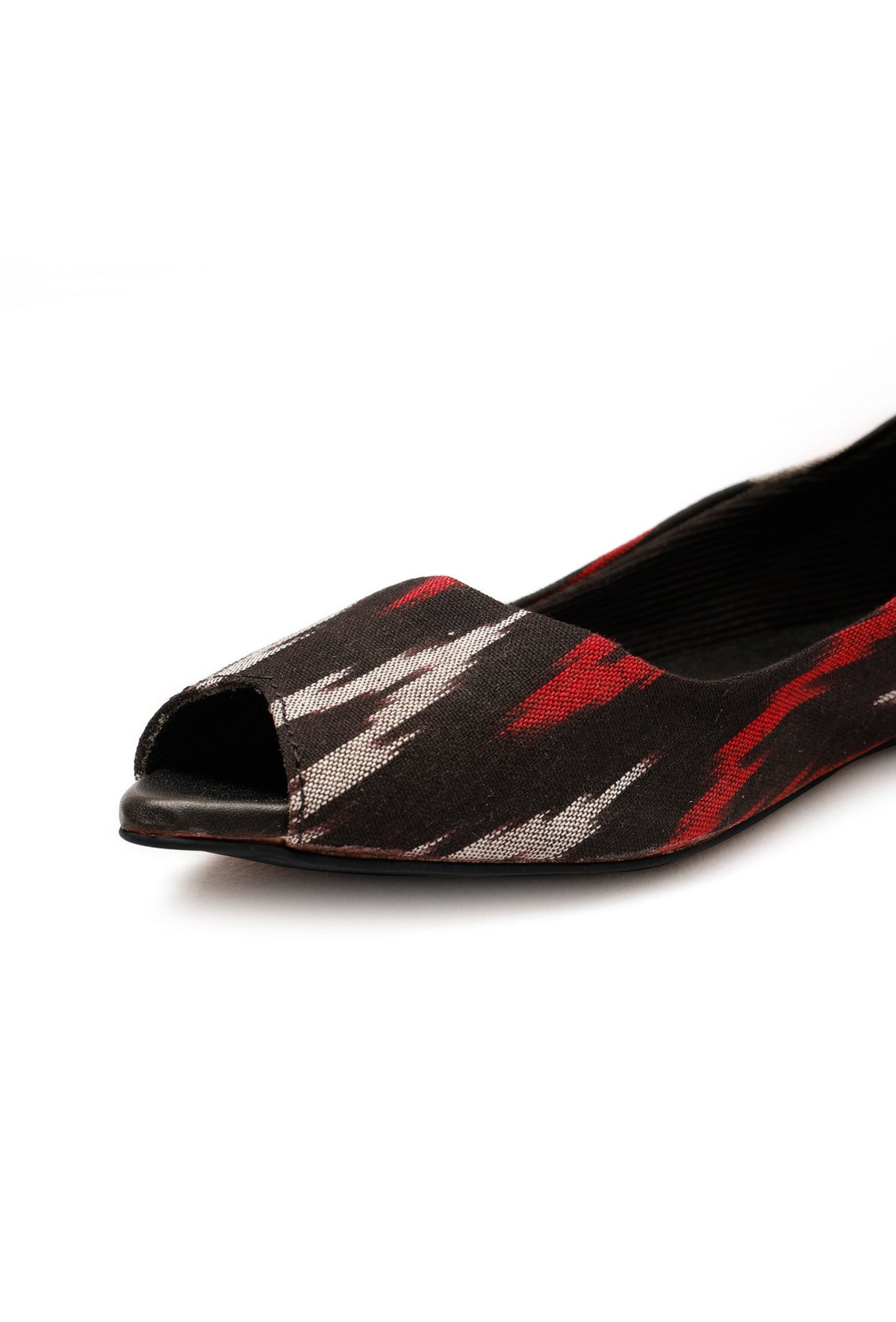 Black Ikkat Cruelty Free Leather Flat Ballerinas サイズ EU36