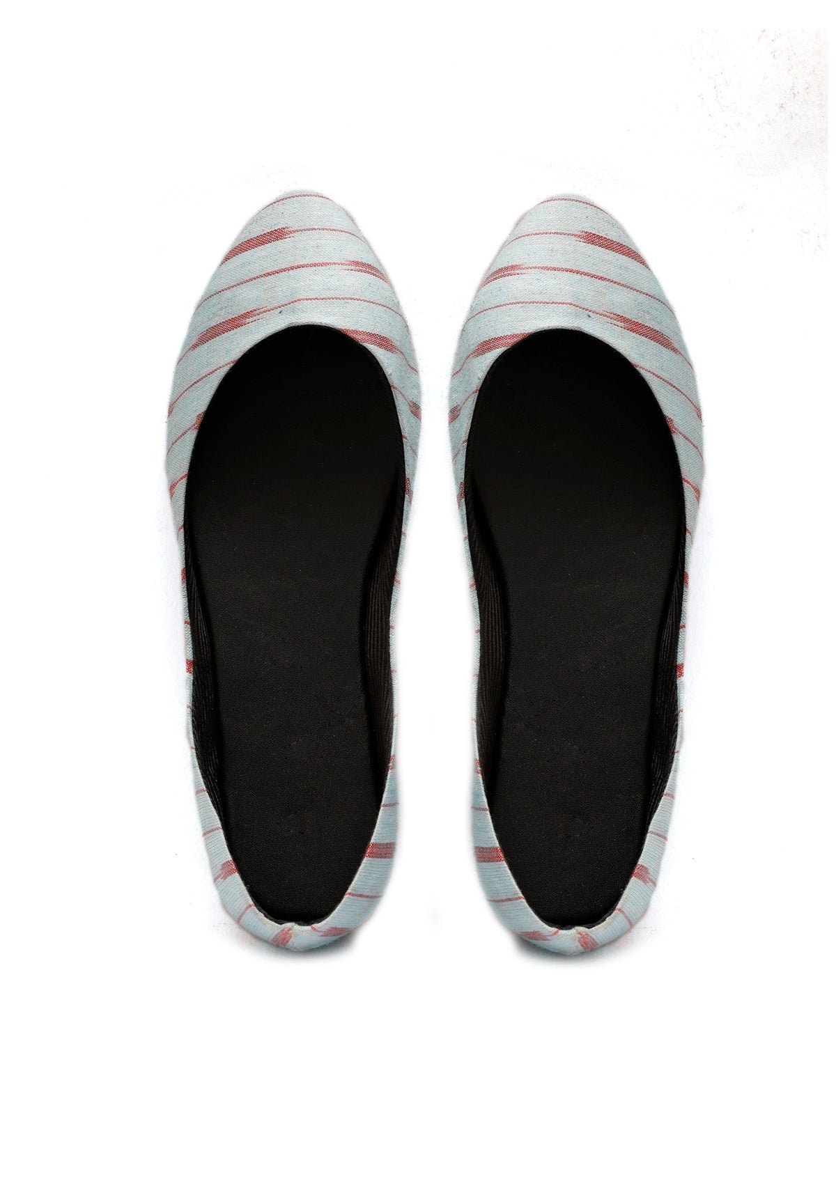 Ice Blue & Red Ikkat Cruelty Free Leather Flat Ballerinas サイズ EU38