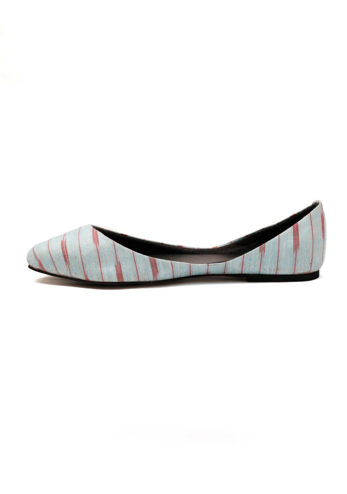 Ice Blue & Red Ikkat Cruelty Free Leather Flat Ballerinas サイズ EU41