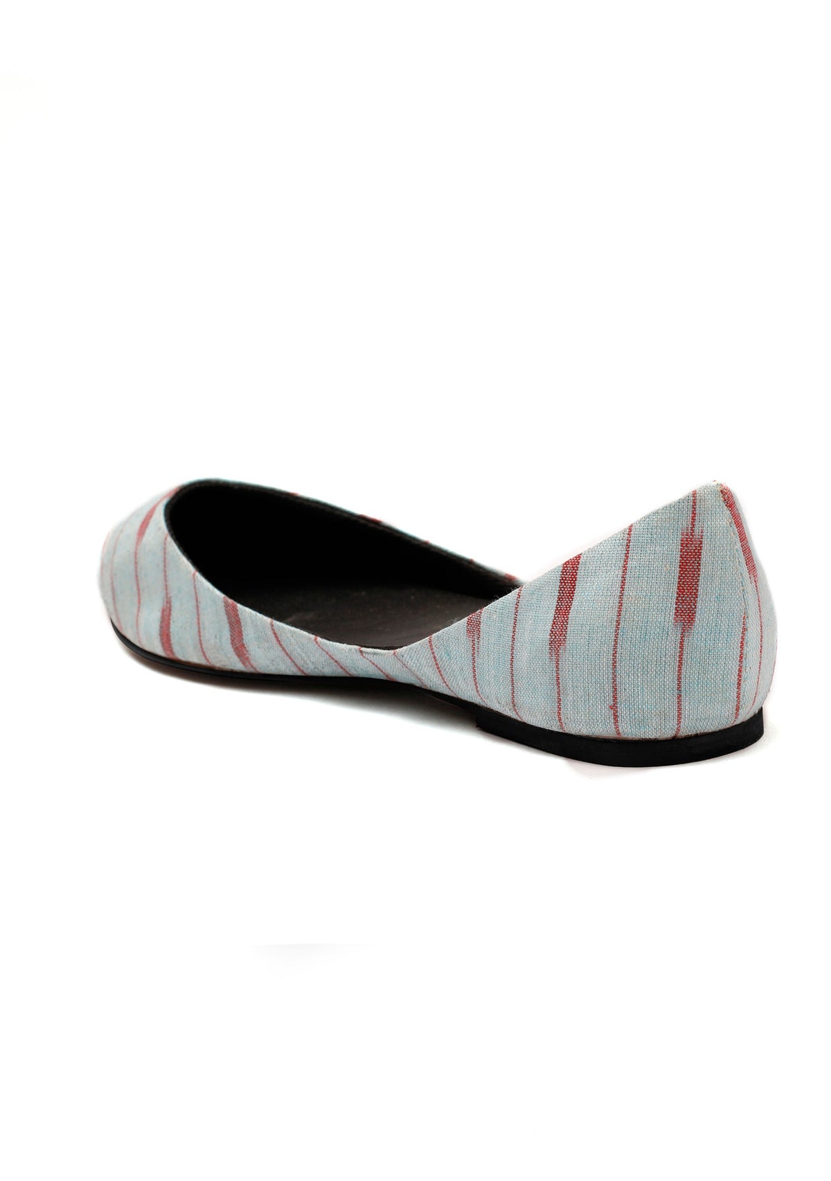 Ice Blue & Red Ikkat Cruelty Free Leather Flat Ballerinas サイズ EU38