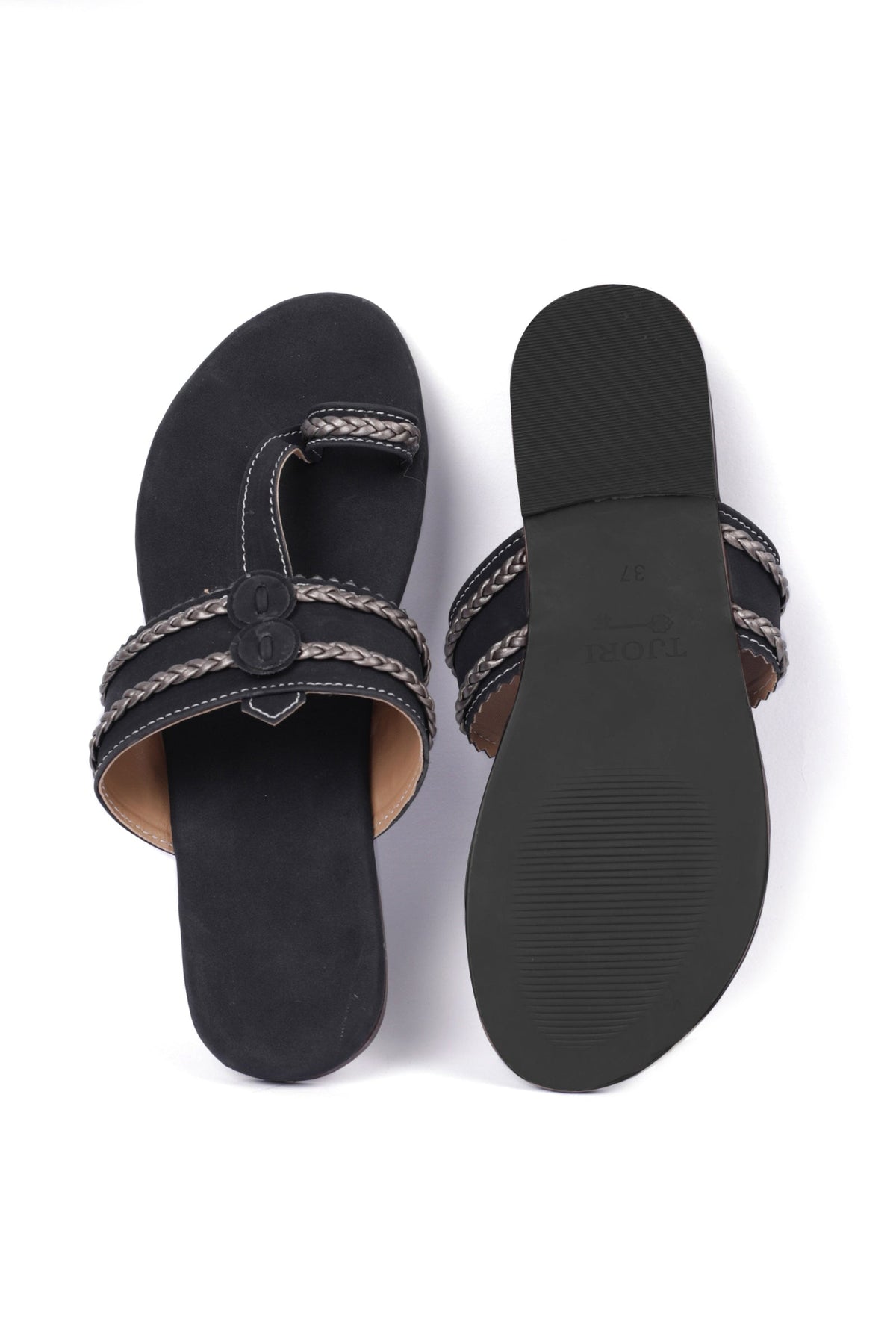 Black Cruelty Free Leather Inspired Kolhapuri with Silver Braidings サイズ EU38