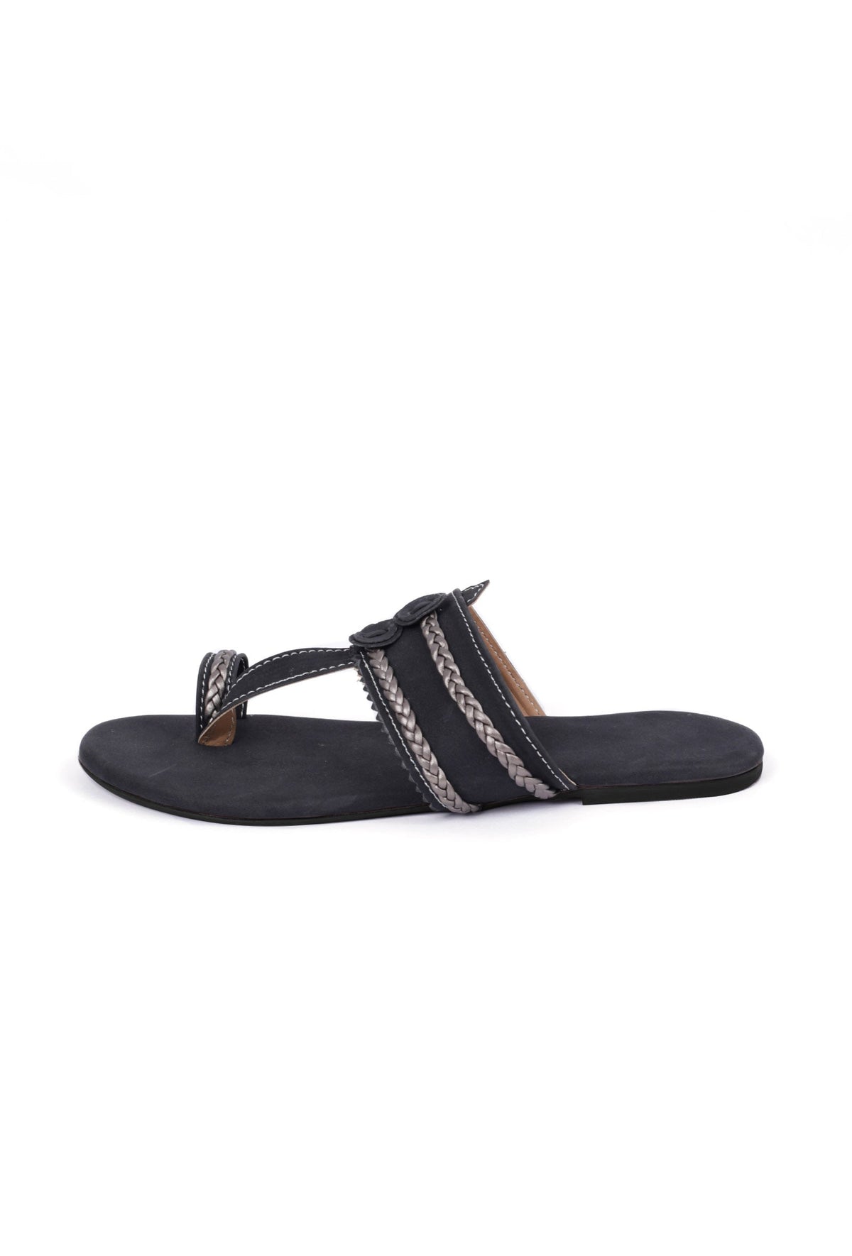 Black Cruelty Free Leather Inspired Kolhapuri with Silver Braidings サイズ EU42