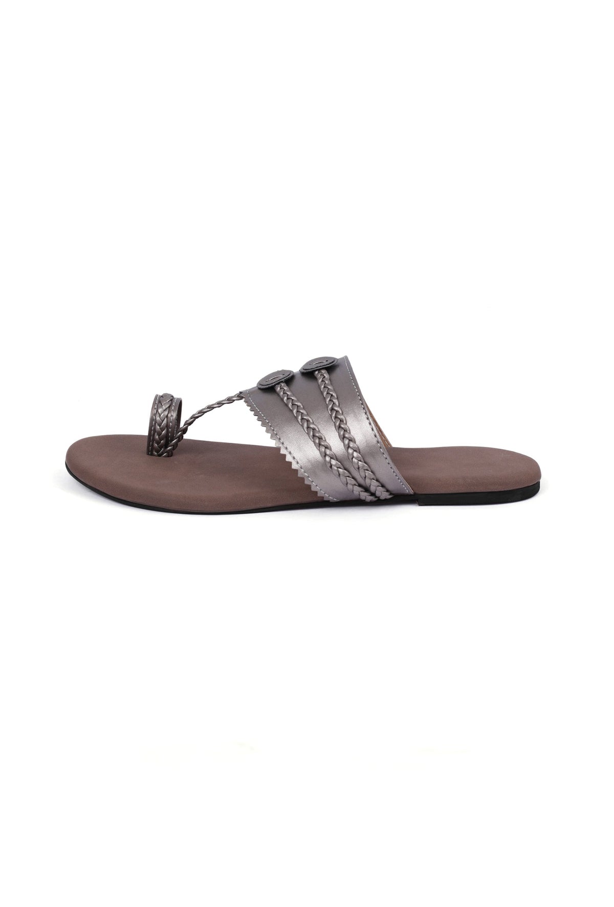 Silver and Brown Cruelty-Free Leather Kolhapuri Chappals サイズ EU42