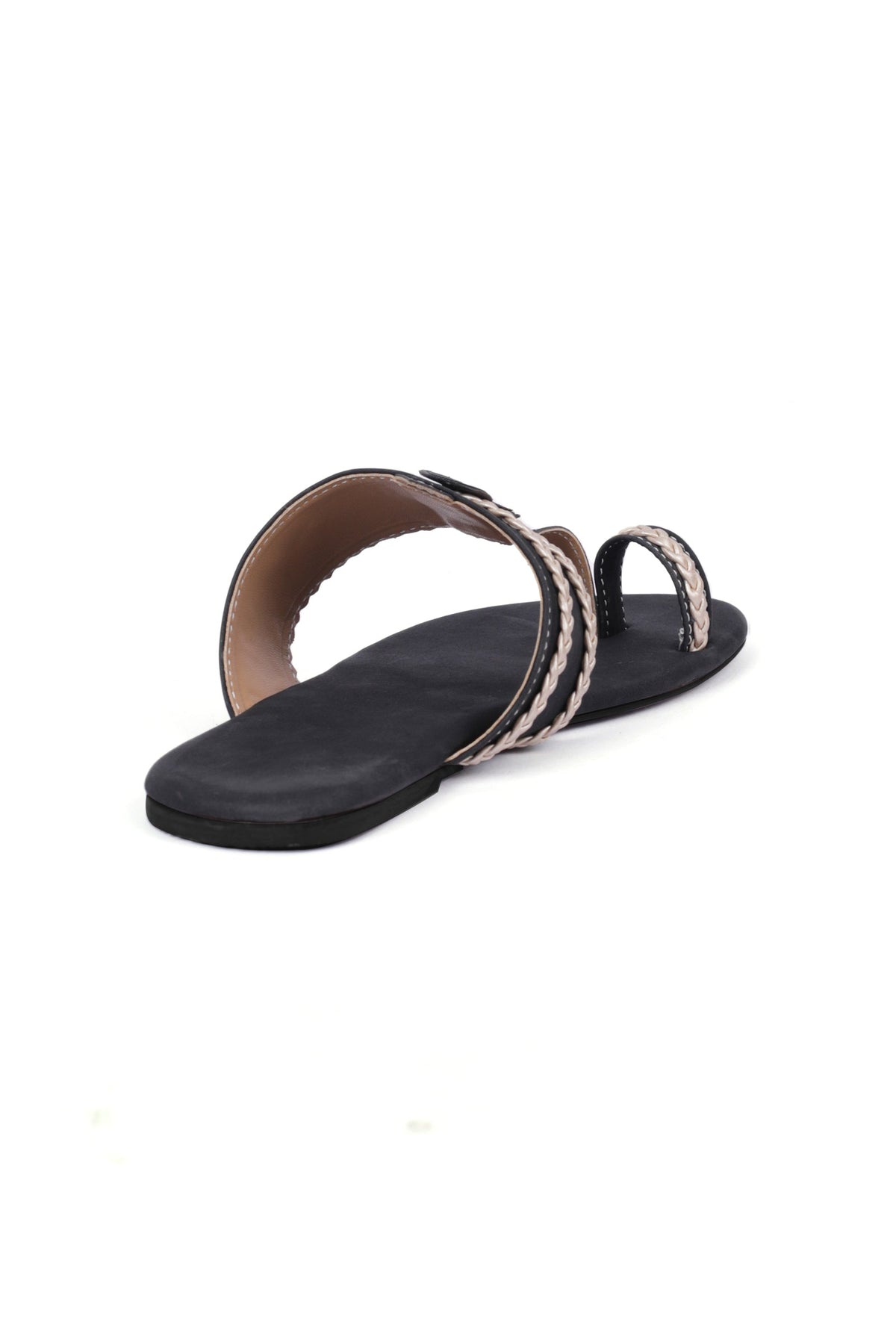 Black Cruelty Free Leather Inspired Kolhapuri with Golden Braidings サイズ EU39