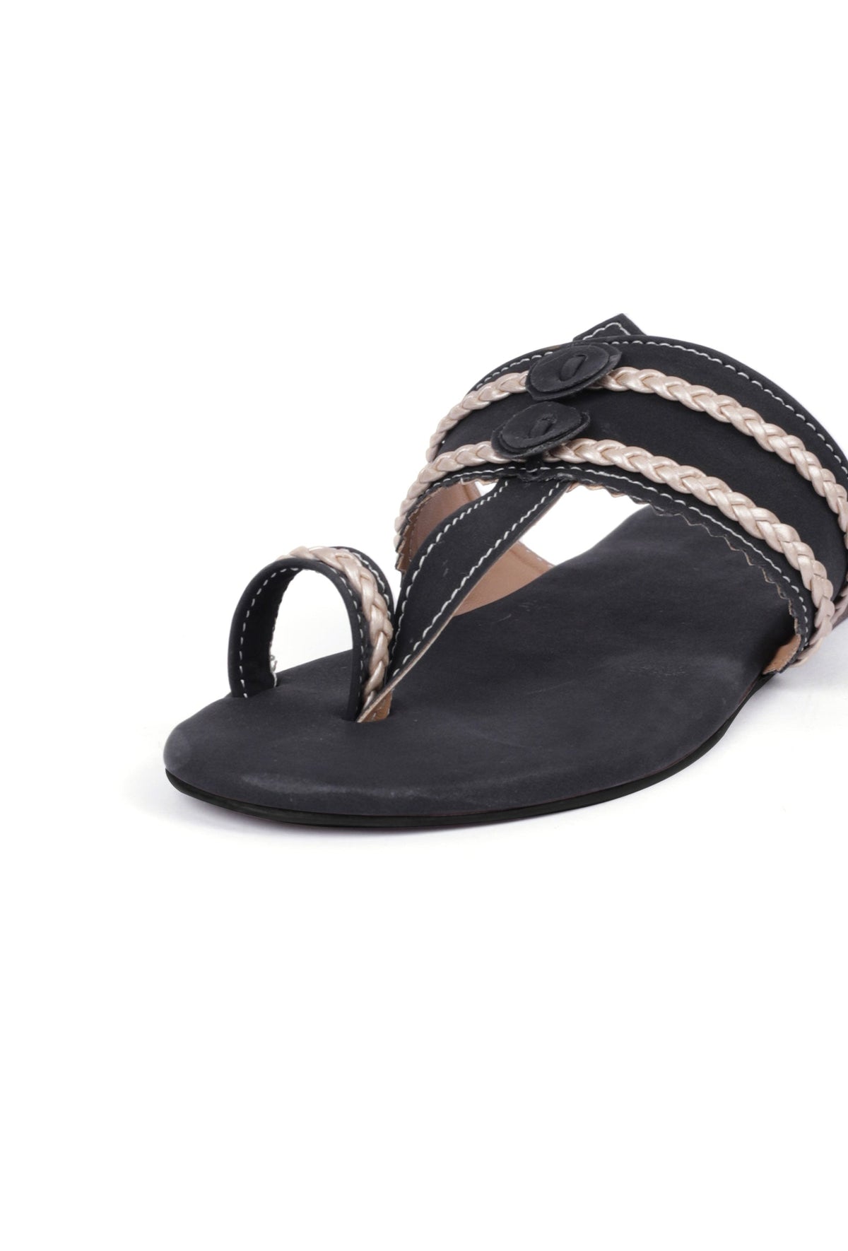 Black Cruelty Free Leather Inspired Kolhapuri with Golden Braidings サイズ EU39