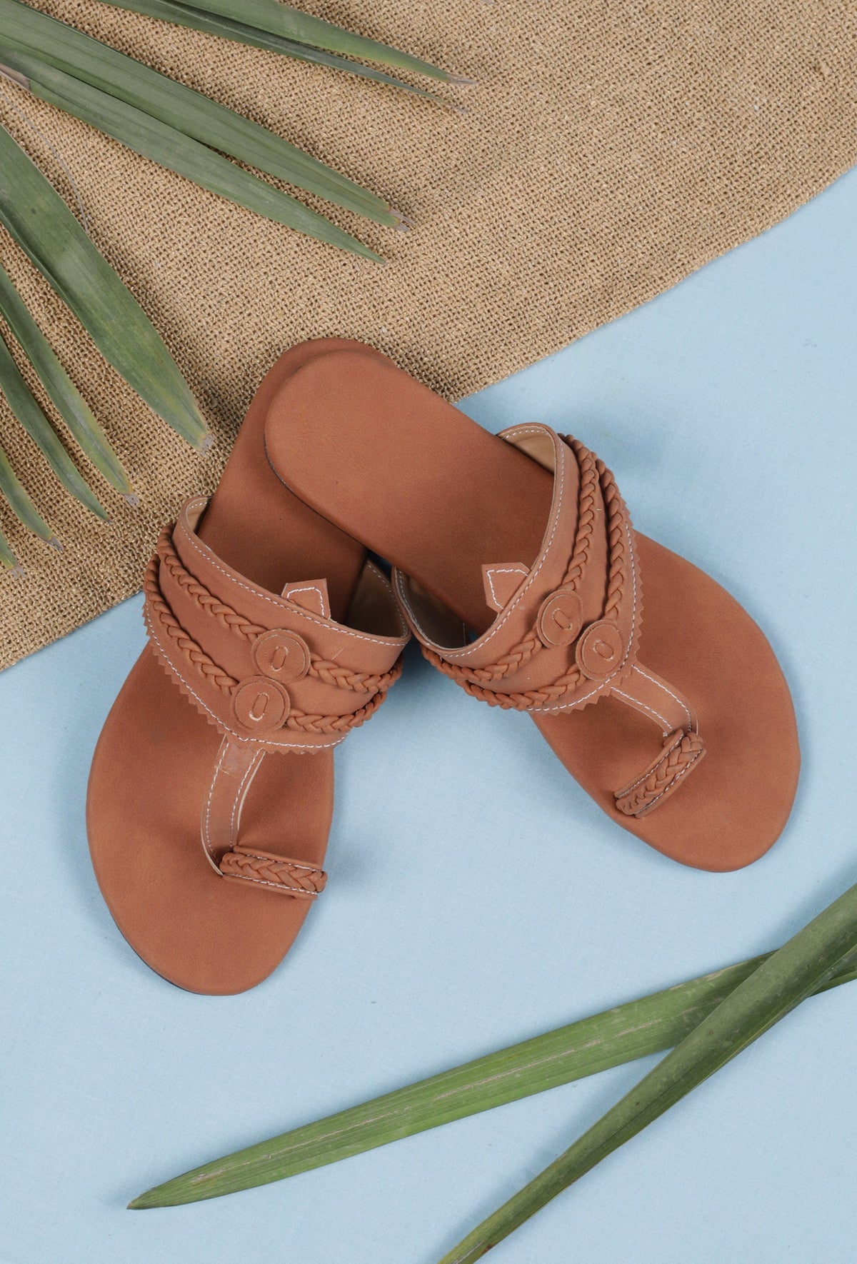 Tan Brown Cruelty Free Leather Inspired Kolhapuri サイズ EU42