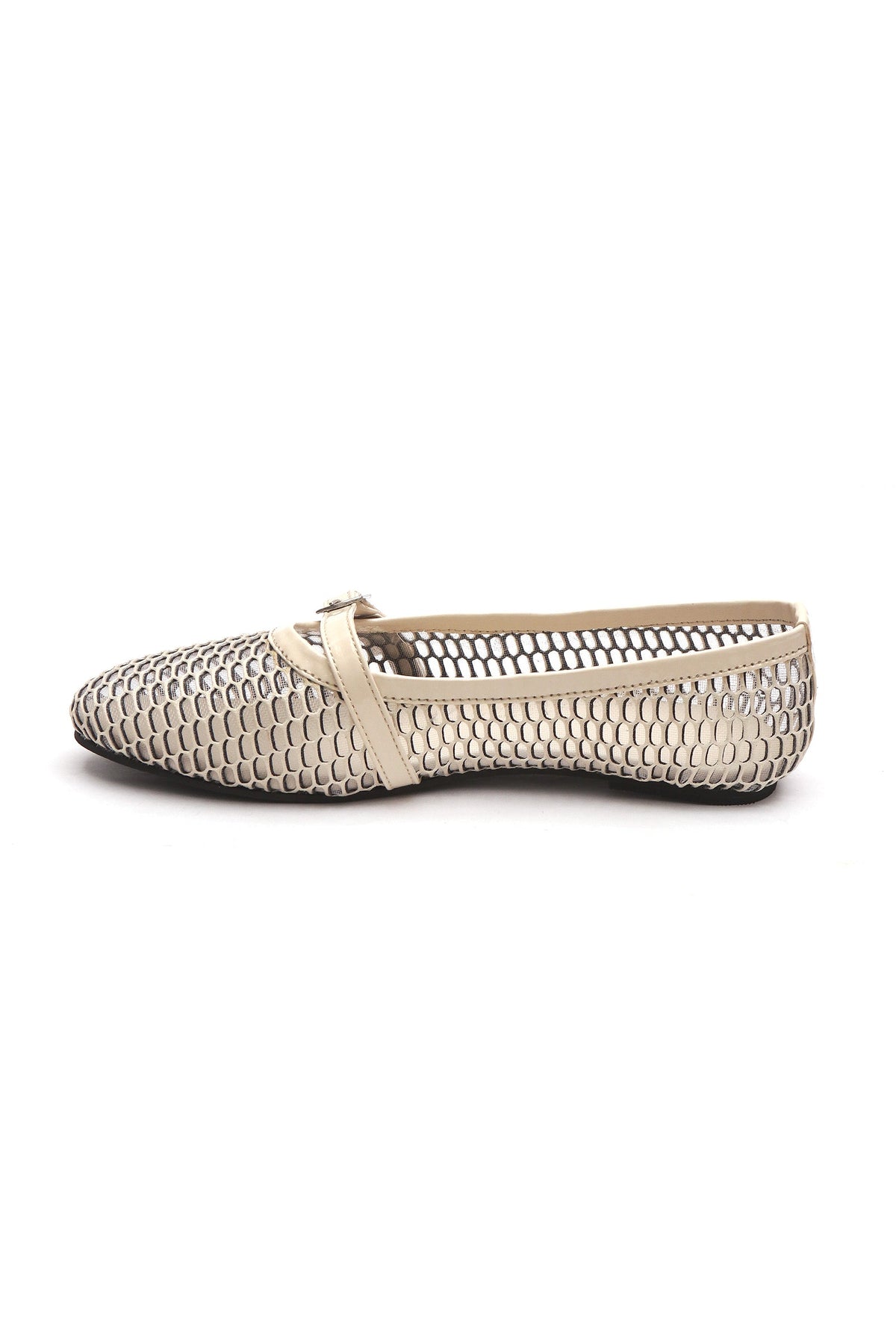 Beige Mesh Mary Jane Ballet Flats with an Adjustable Buckle サイズ EU38
