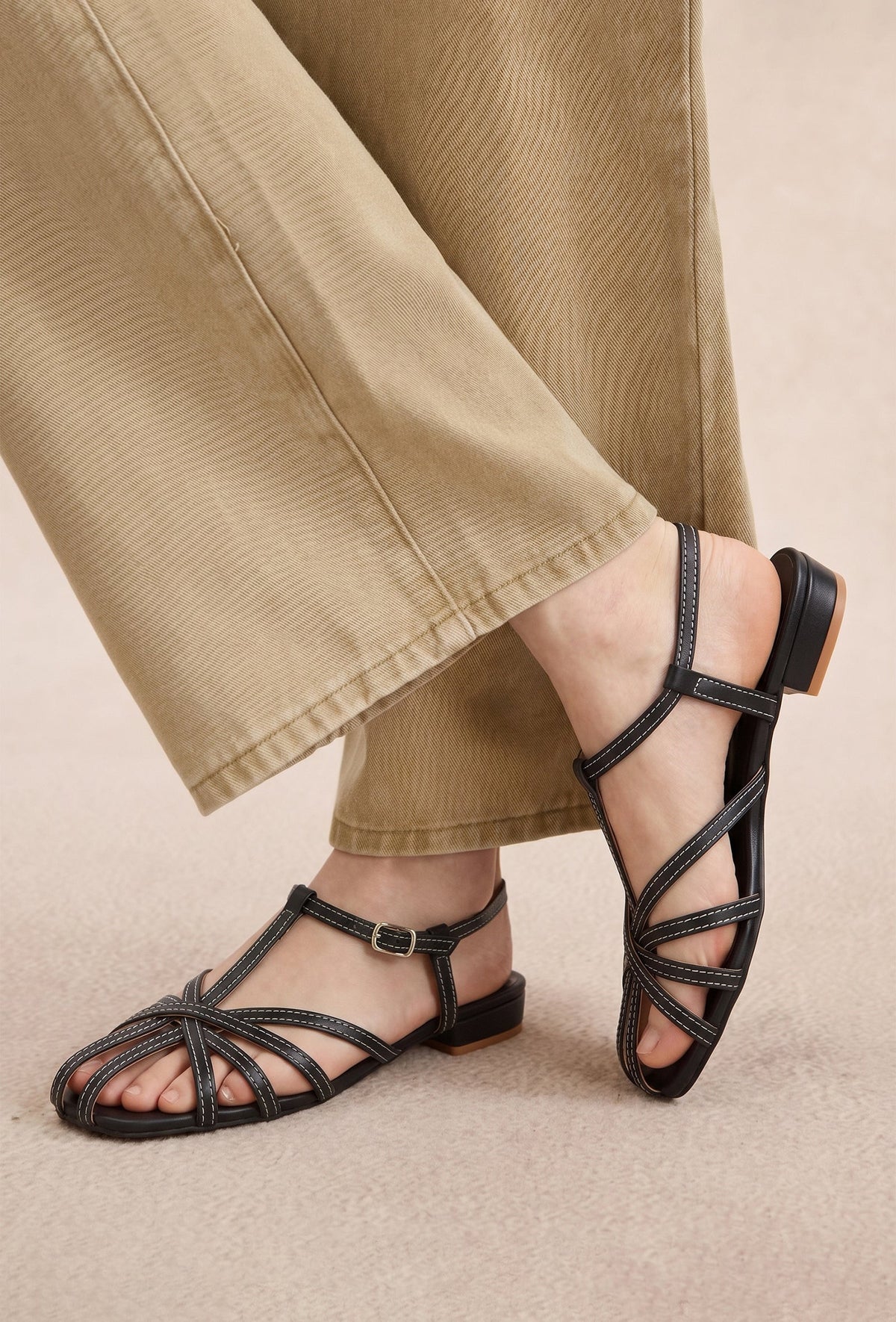 Midnight Cross-Strap Comfort Low Block Heel Sandals サイズ EU38