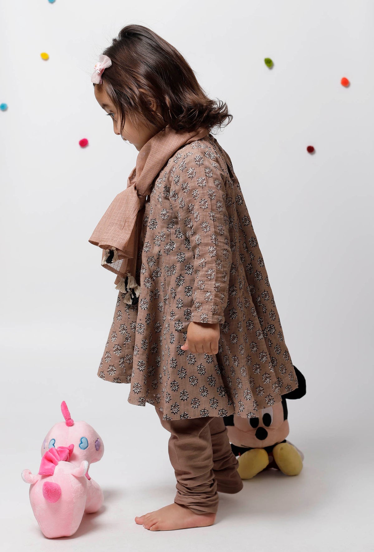 Set of 3: Inaya Brown Floral Handblock Printed Kota Kurta with Cotton Churidar and Kota Dupatta サイズ 9〜12か月