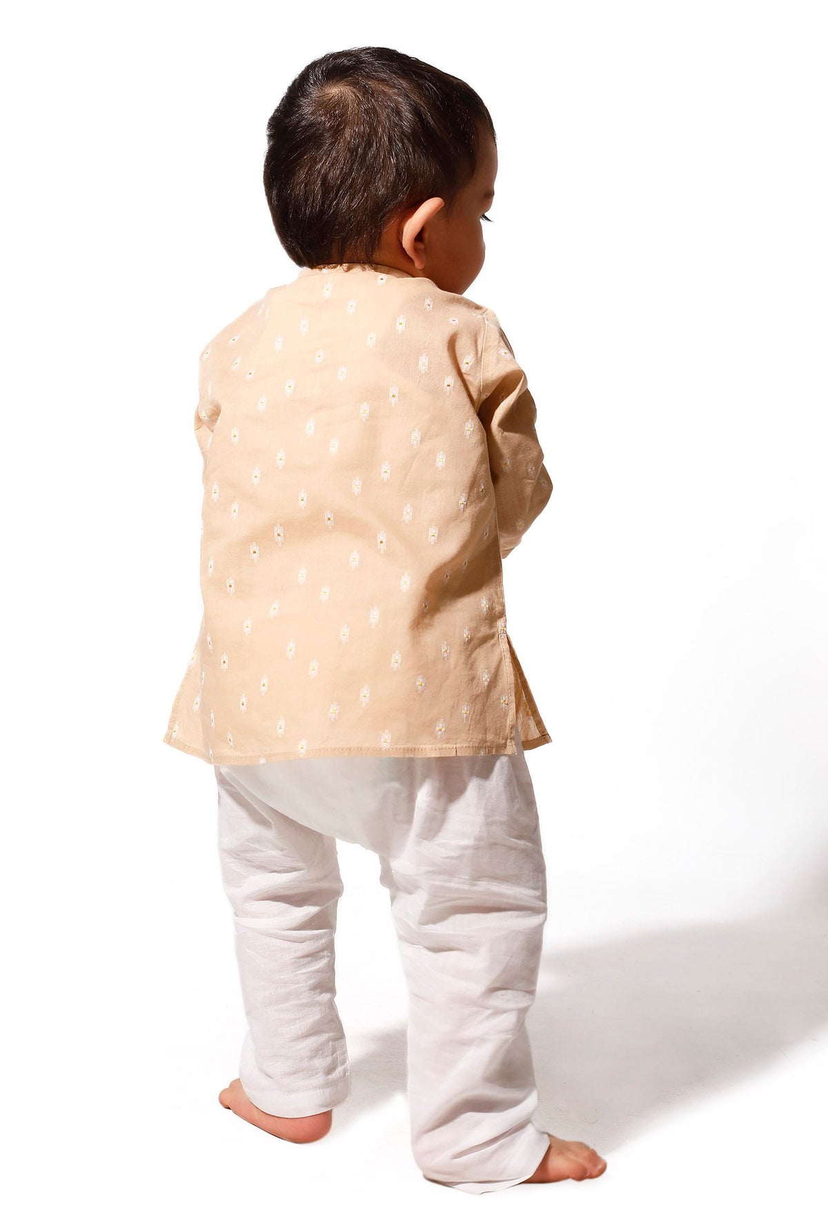 Tortilla Beige Cotton Kurta Pyjama Set サイズ 3〜6か月