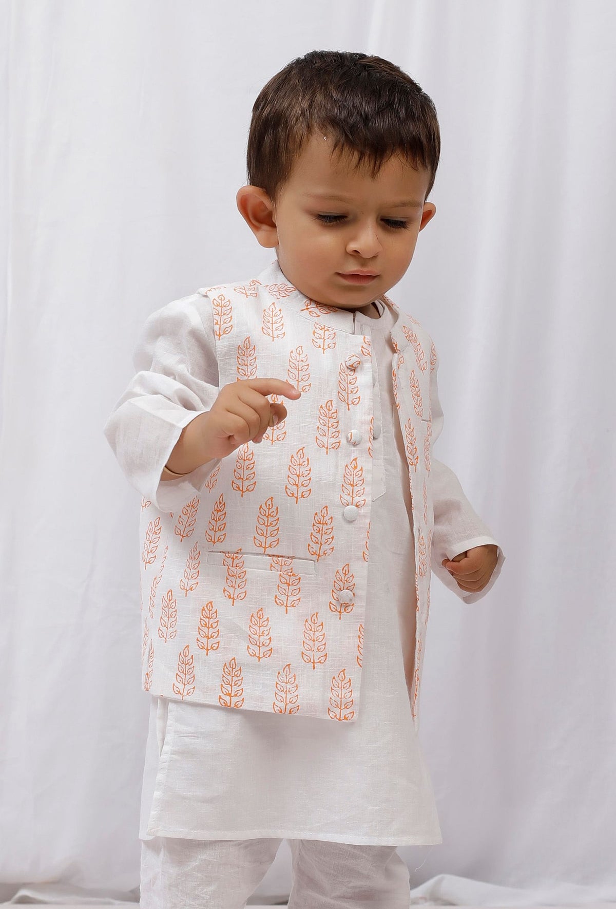 Orange Block Printed Floral Nehru Jacket サイズ 4〜5歳