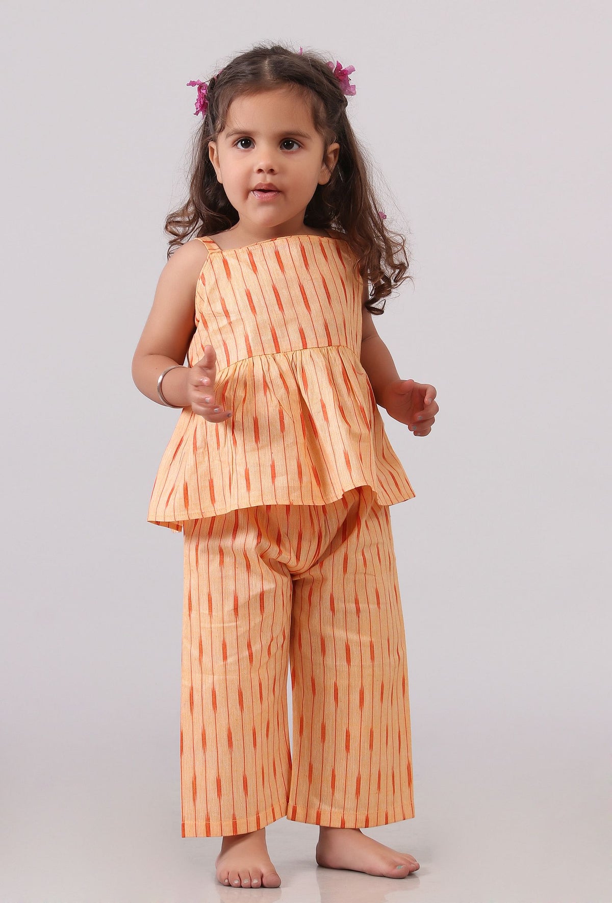 Set of 2: Orange Ikat Flared Top with Straight Pants サイズ 4〜5歳