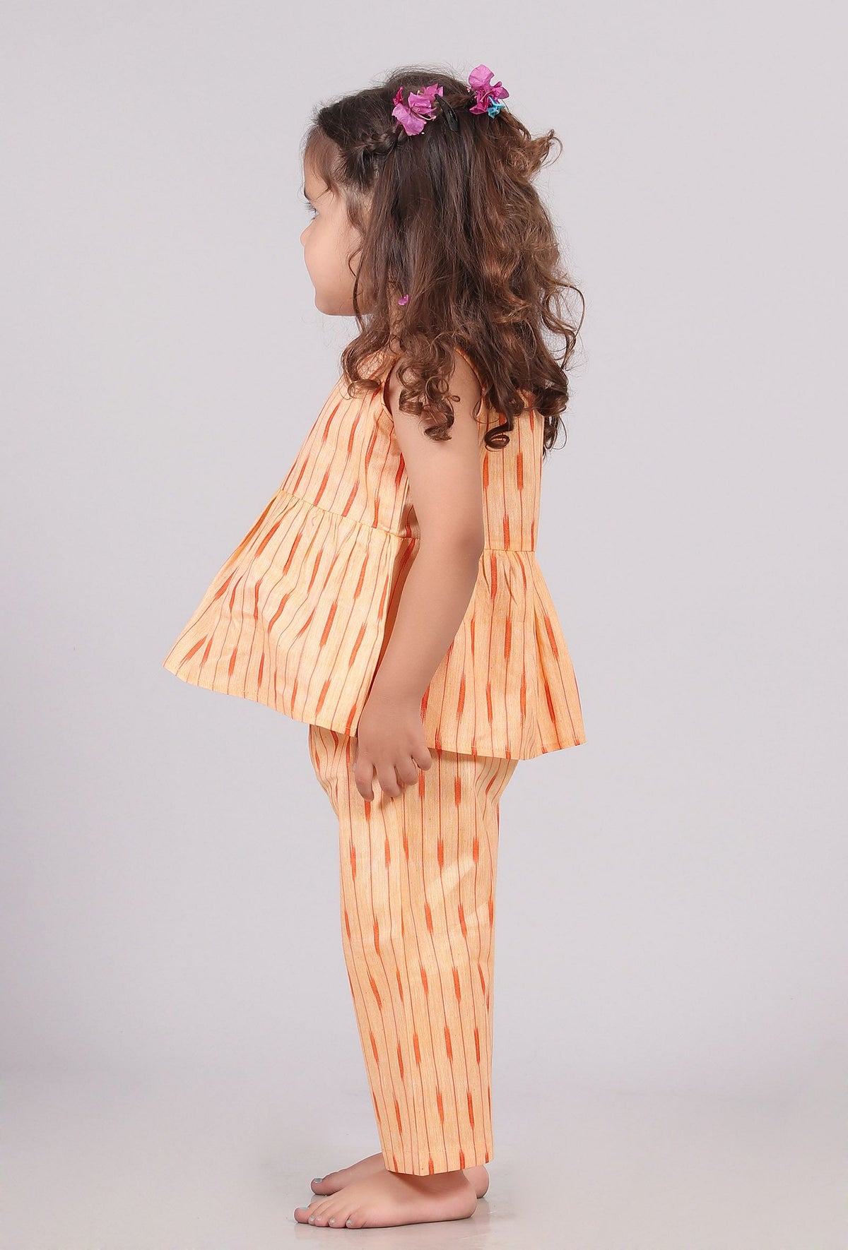 Set of 2: Orange Ikat Flared Top with Straight Pants サイズ 4〜5歳