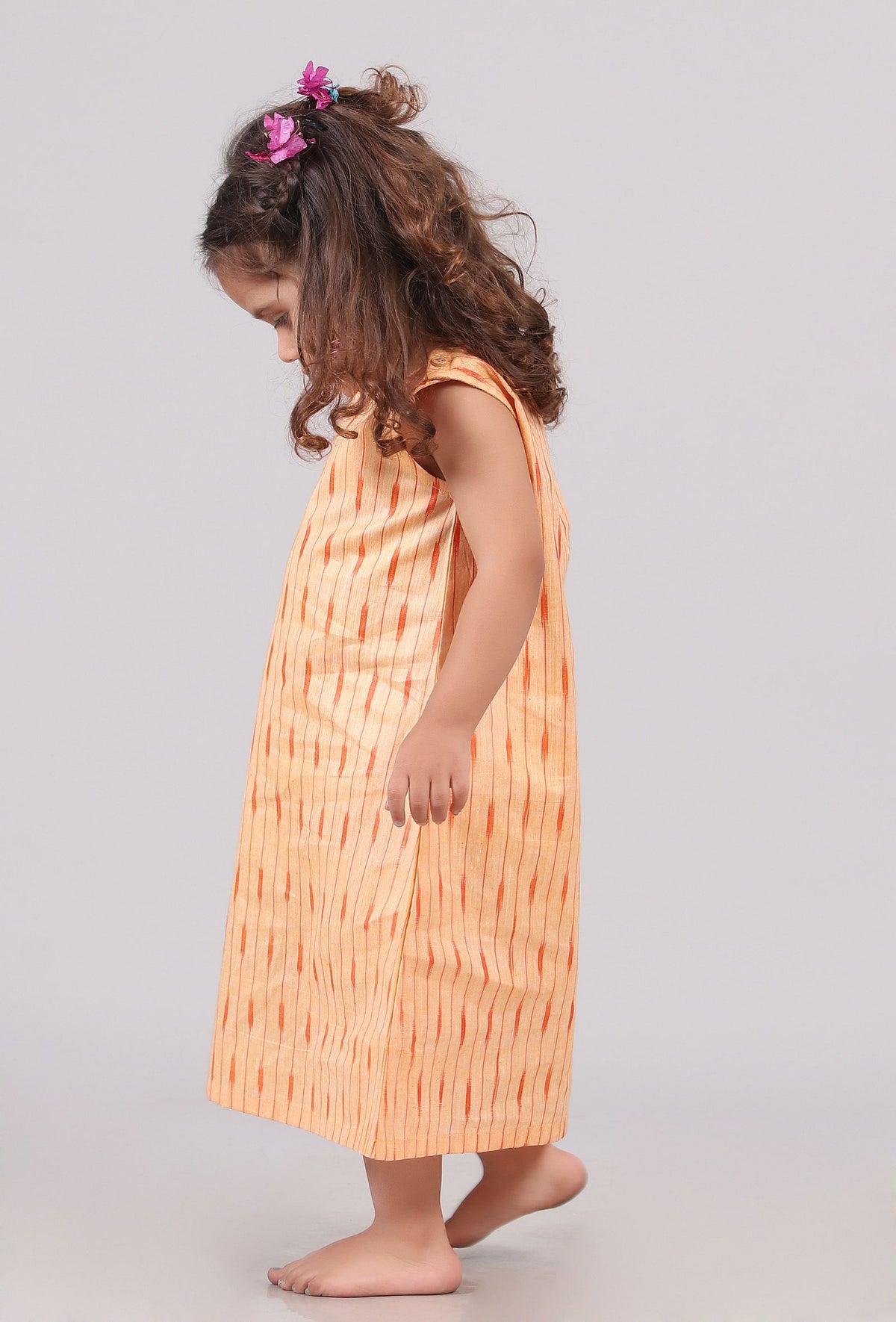 Orange Ikat Shoulder Flared Dress サイズ 4〜5歳