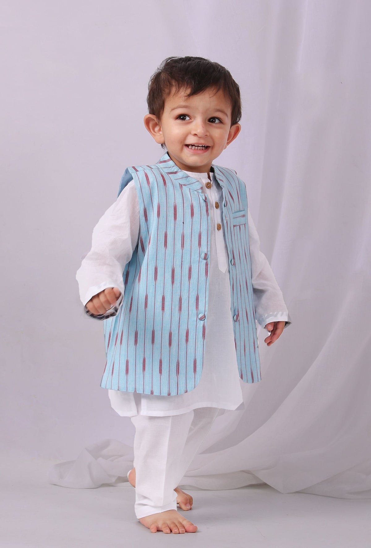 Sky Blue Ikat Nehru Jacket サイズ 4〜5歳