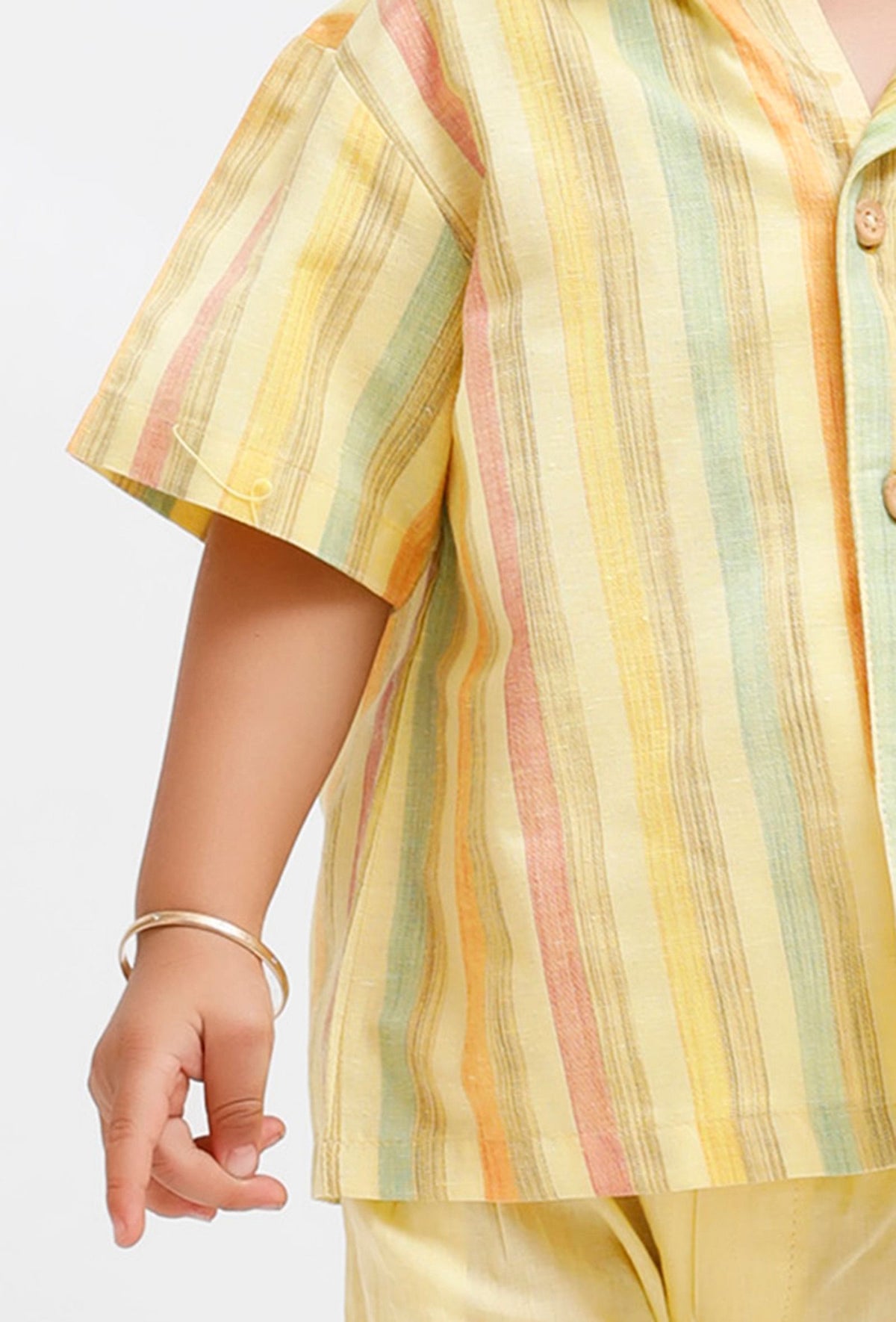 Set of 2: Yellow Striped Shirt and Yellow Shorts サイズ 8〜9歳