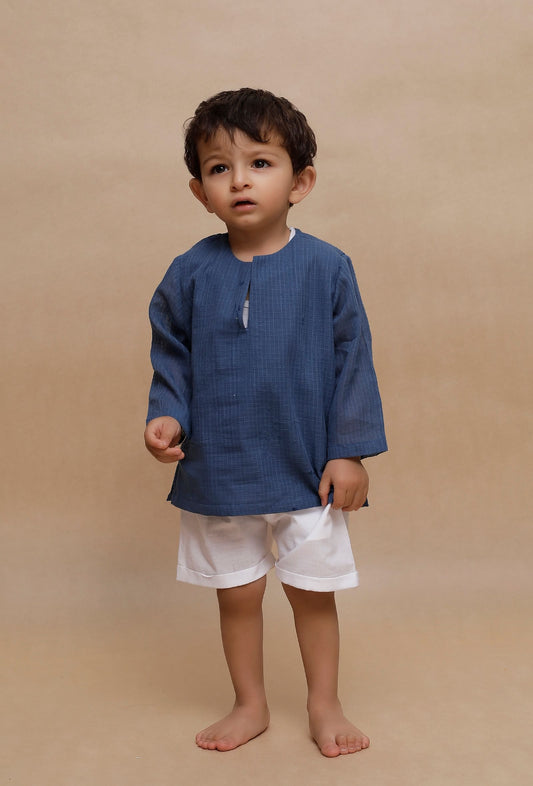 Set of 2: Blue Kota Shirt and White Short サイズ 6〜9か月