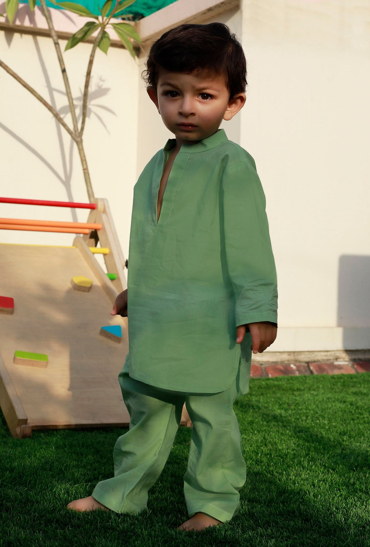 Set of 2: Leafy Green Cotton Kurta and Green Pyjama サイズ 9〜12か月