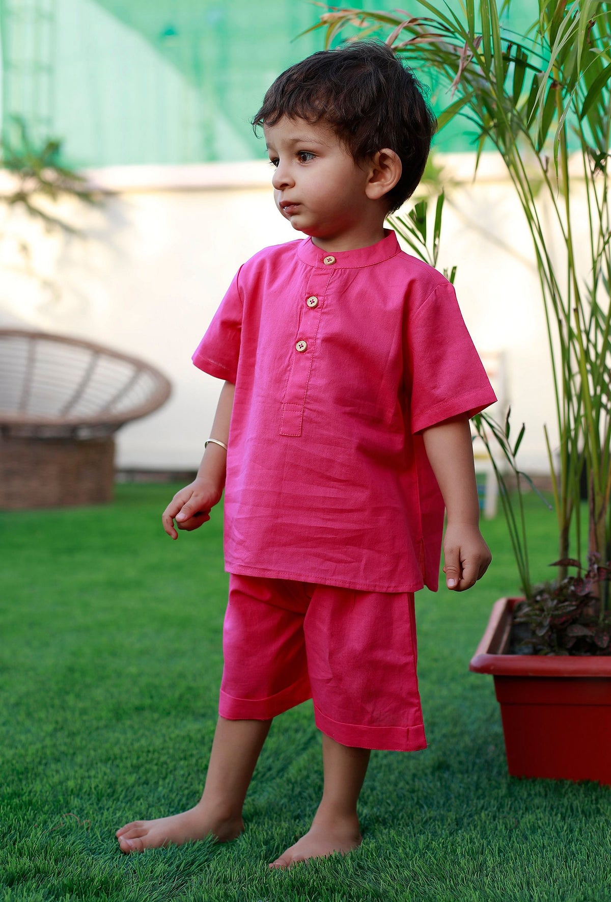 Set of 2: Candy Pink Cotton Shirt and Pink Short サイズ 9〜10歳