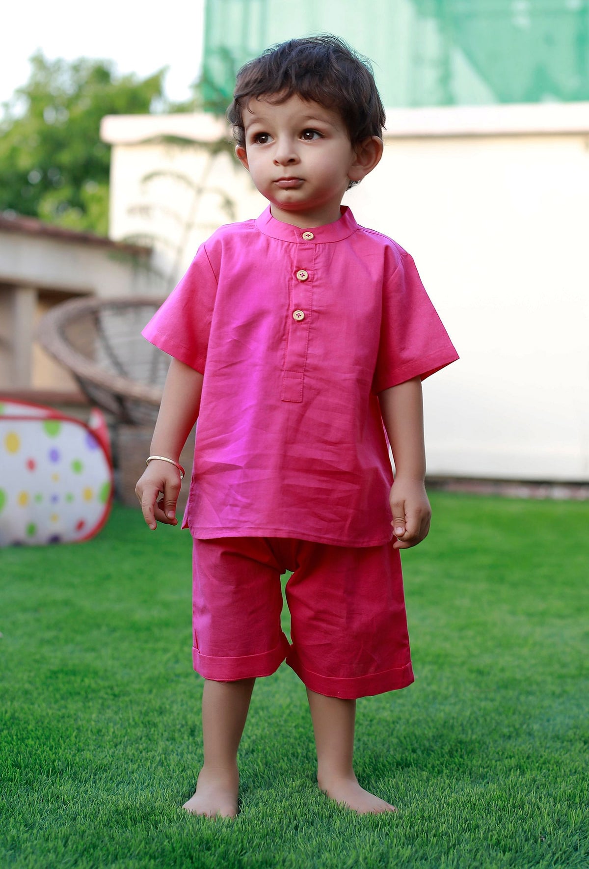Set of 2: Candy Pink Cotton Shirt and Pink Short サイズ 9〜12か月