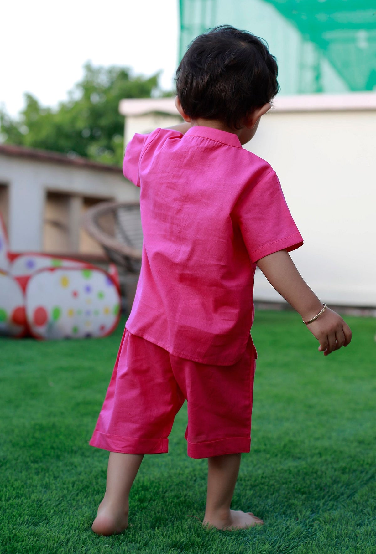 Set of 2: Candy Pink Cotton Shirt and Pink Short サイズ 9〜10歳