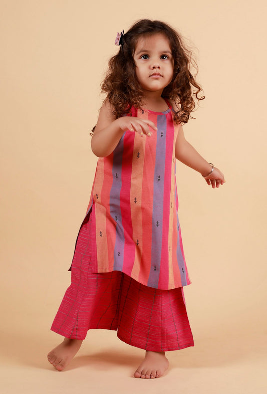 Set of 2: Pink Multicolor Stripe Sleeveless Kurta and Woven Palazzo Pants サイズ 6〜9か月