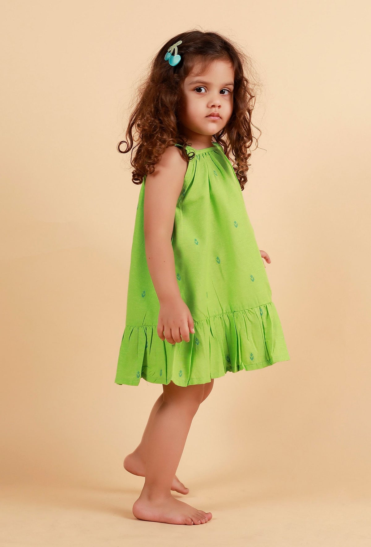 Mint Green Straight Woven Dress サイズ 7〜8歳