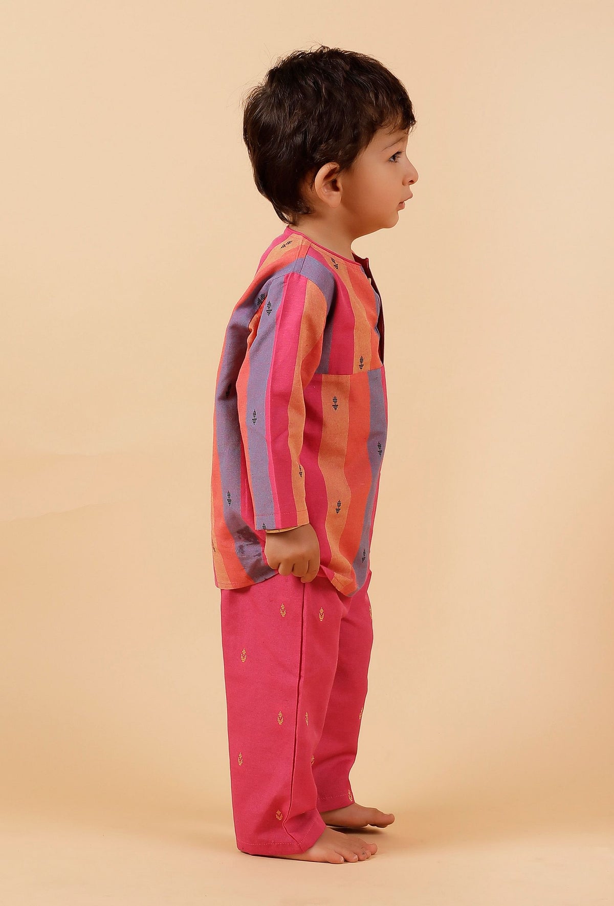 Set of 2: Pink Striped Kurta Paired with Pink Buti Woven Pant サイズ 3〜6か月