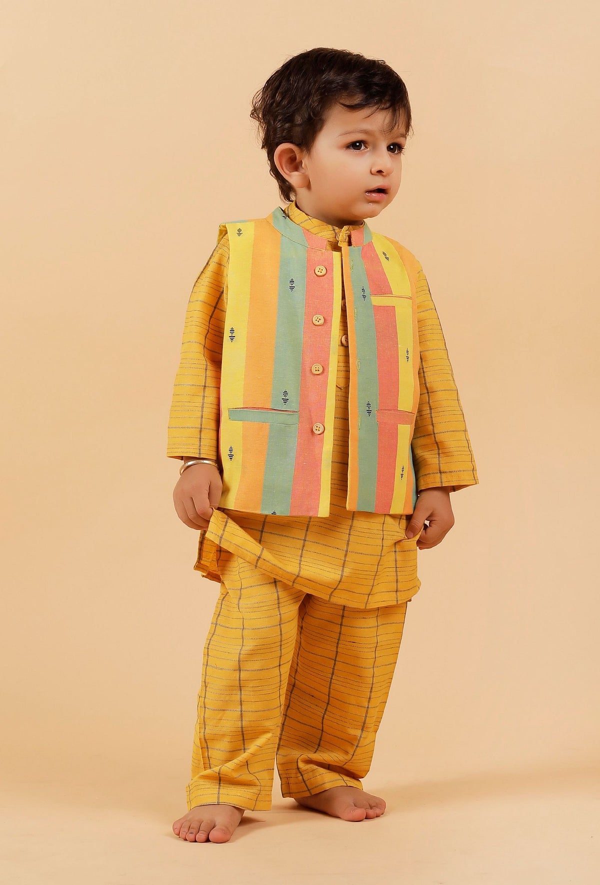 Set of 3: Yellow Checked Kurta with Pant and Nehru Jacket サイズ 2〜3歳