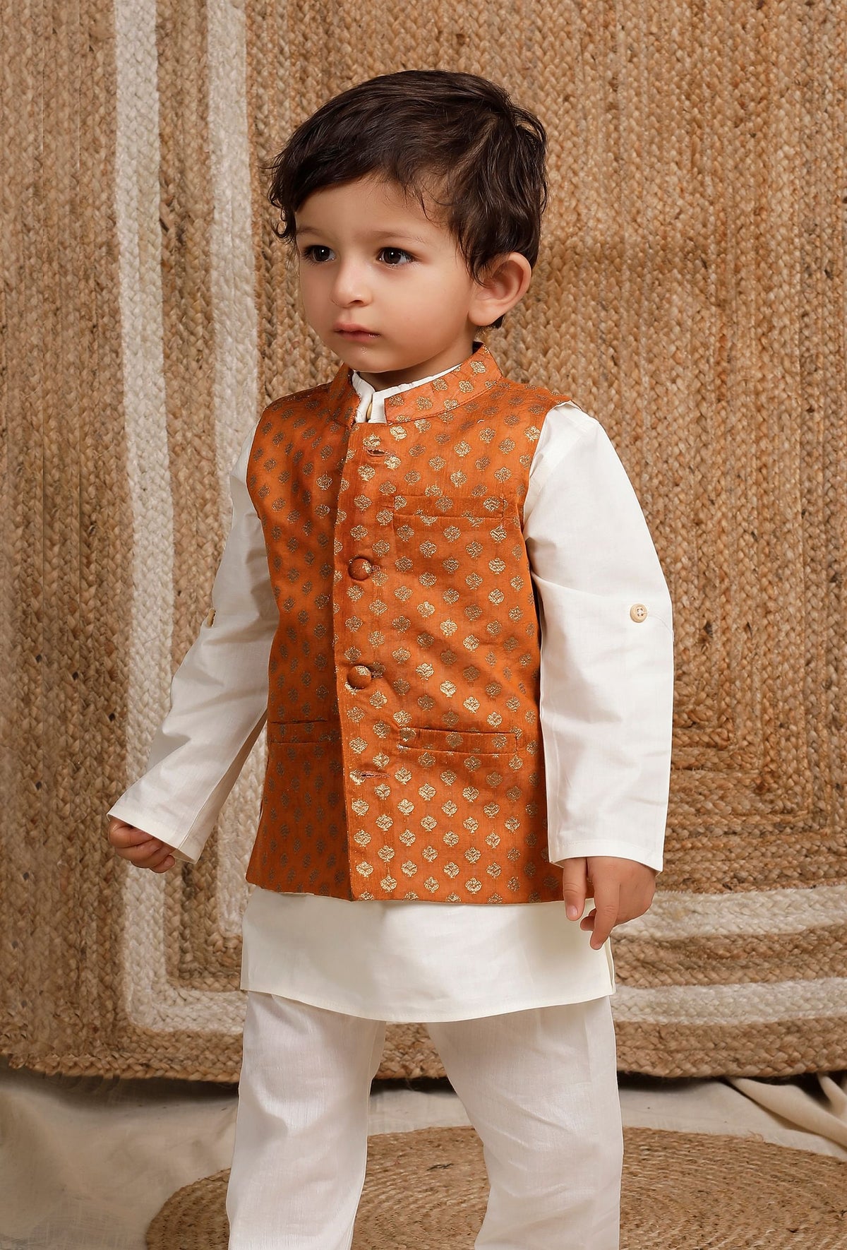 Orange Brocade Nehru Jacket サイズ 6〜7歳