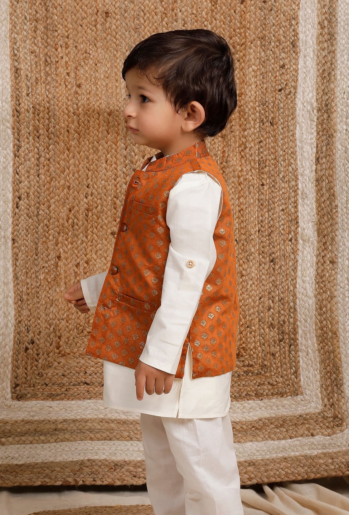 Orange Brocade Nehru Jacket サイズ 7〜8歳