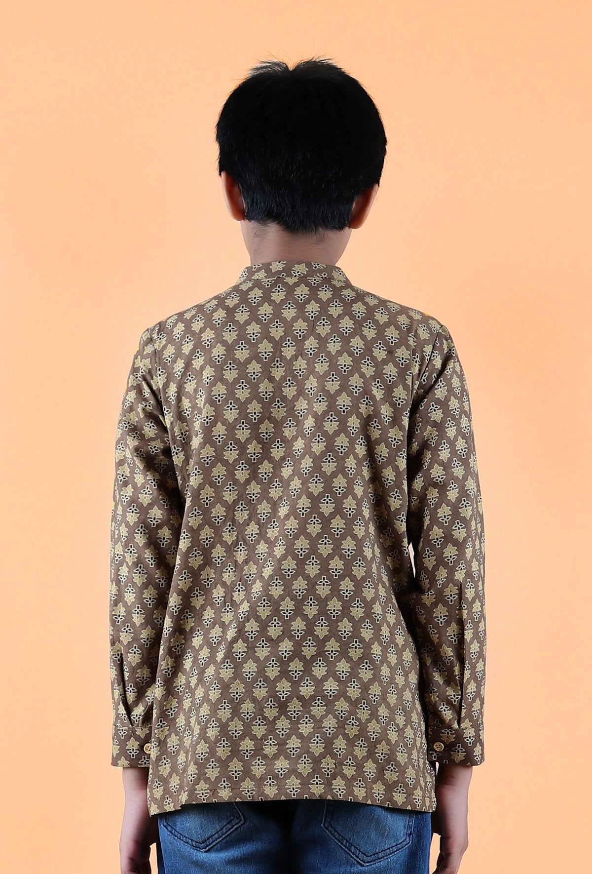 Abe Khaki Ajrakh Print Cotton Super Short Kurta サイズ 7〜8歳
